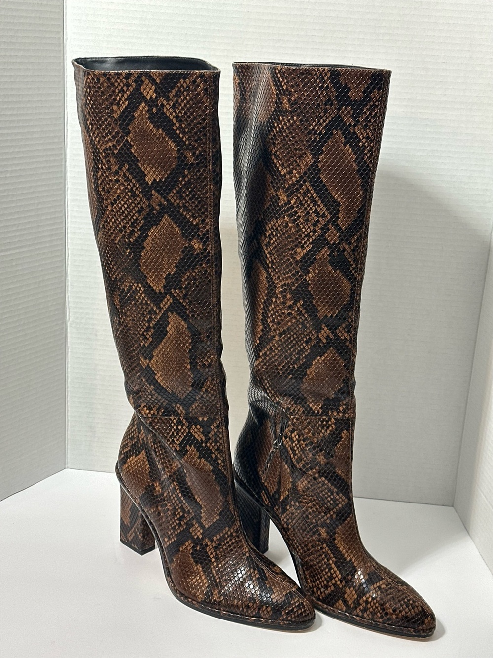 Women’s ZARA Women’s Snakeskin Knee-High Boots